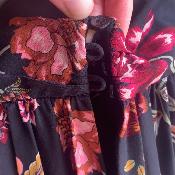 A.L.C. Nadia mock neck floral silk dress - Picture 6 of 14